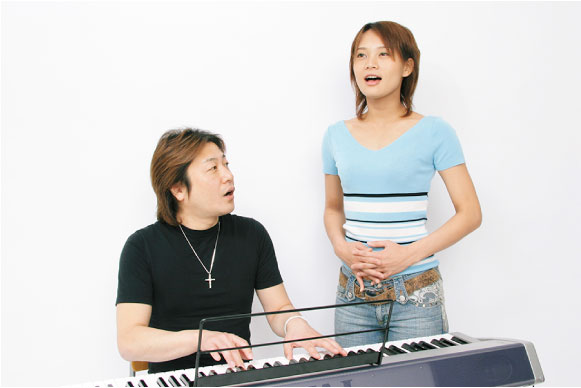 シンガーソングライター育成レッスン04 歌唱力アップ