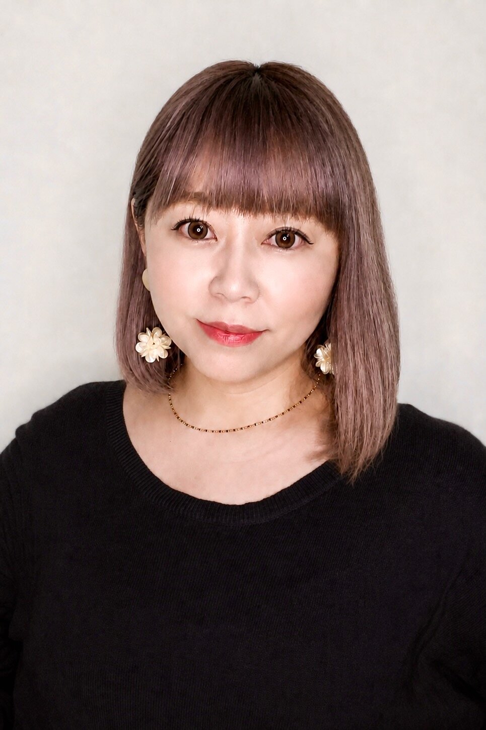 ボーカルスクール講師 MIKINA