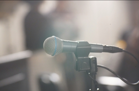 ボーカル・ボイストレーニングの知識 歌の練習をするなら音楽スタジオを選ぶメリット｜ボーカルスクールVOAT イメージ