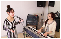 特色1 プロの歌手を育成する、国内唯一の専門課程